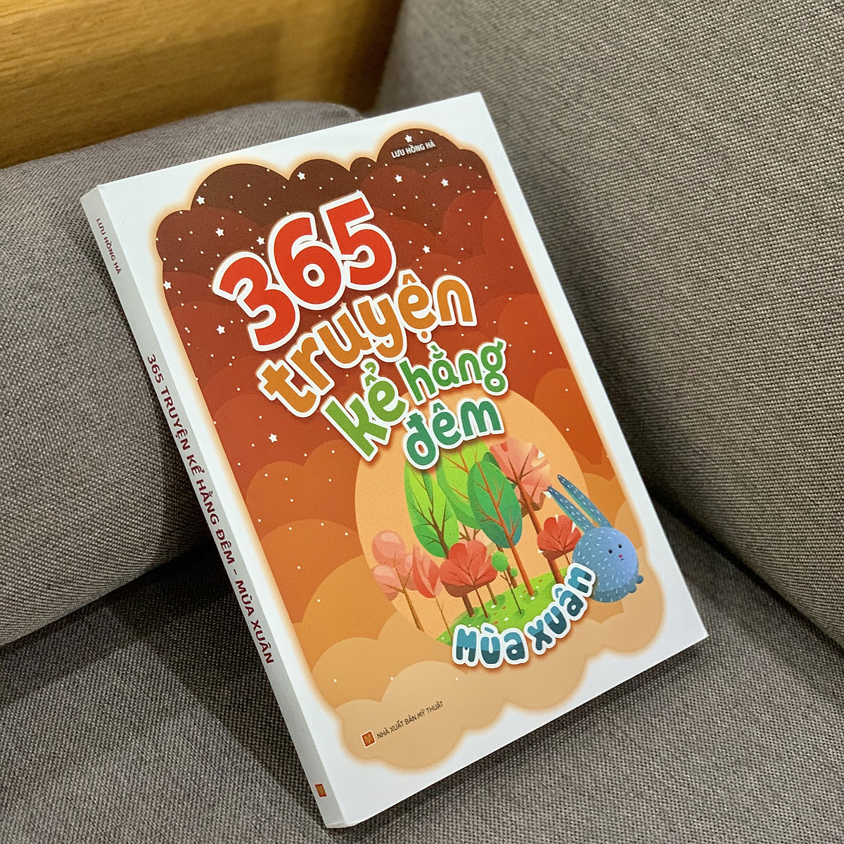 365 truyện kể hằng đêm - mùa xuân (tái bản 2022) - Ảnh 3