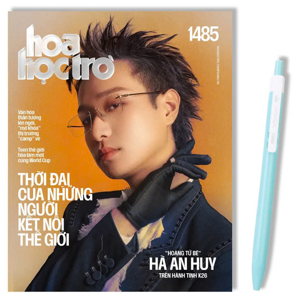 Combo Báo Hoa Học Trò - Số 1485 - Thời Đại Của Những Người Kết Nối Thế Giới + Bút Bi Bấm Xtream Màu Pastel 0.7 mm - Deli Q033 - Mực Xanh (Màu Thân Bút Giao Ngẫu Nhiên)