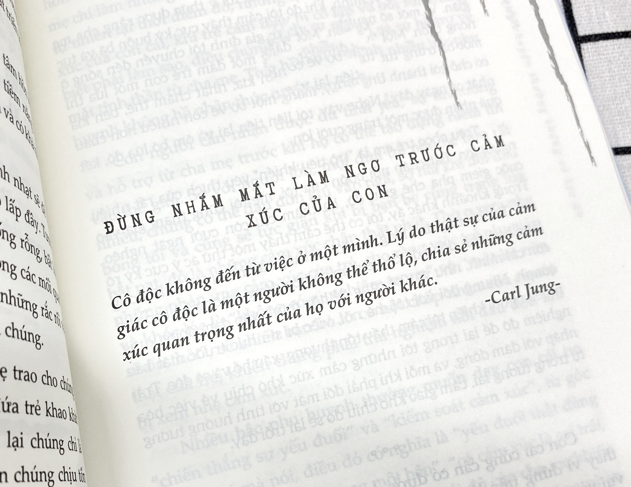 đứa trẻ hiểu chuyện thường không có kẹo ăn - Ảnh 2