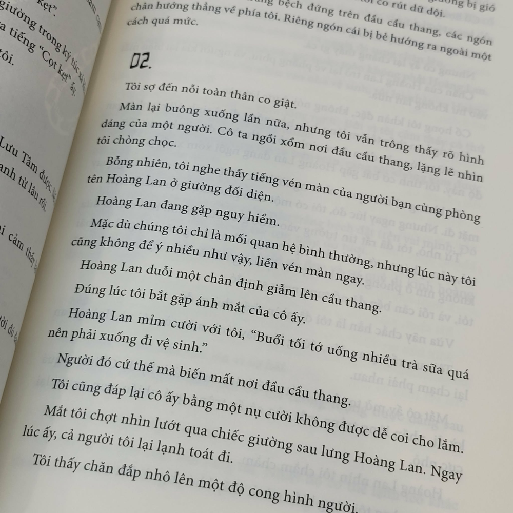 Trong Nhà Tôi Không Có Ai Là Người - Ảnh 9